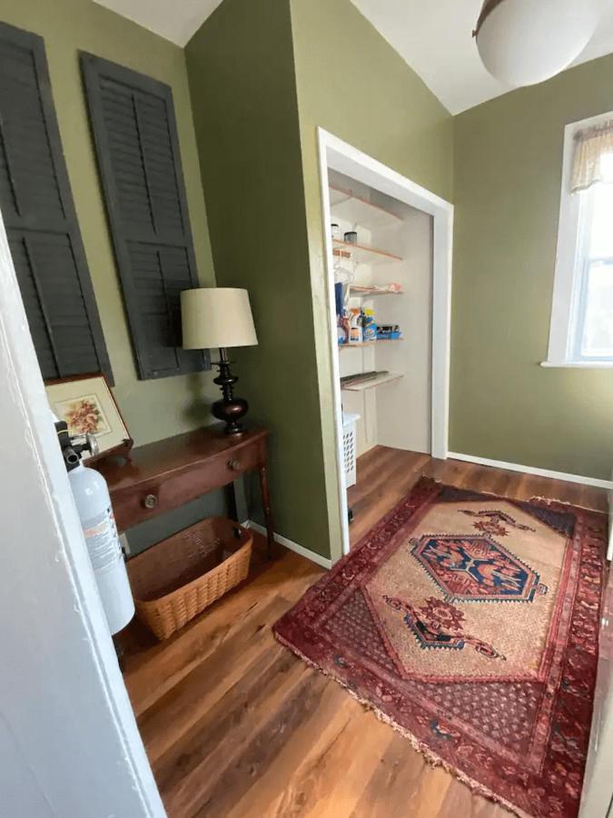 Cozy 3 & 4 Bed Home 2 Blocks To Hospitals & Lambeau Green Bay Extérieur photo